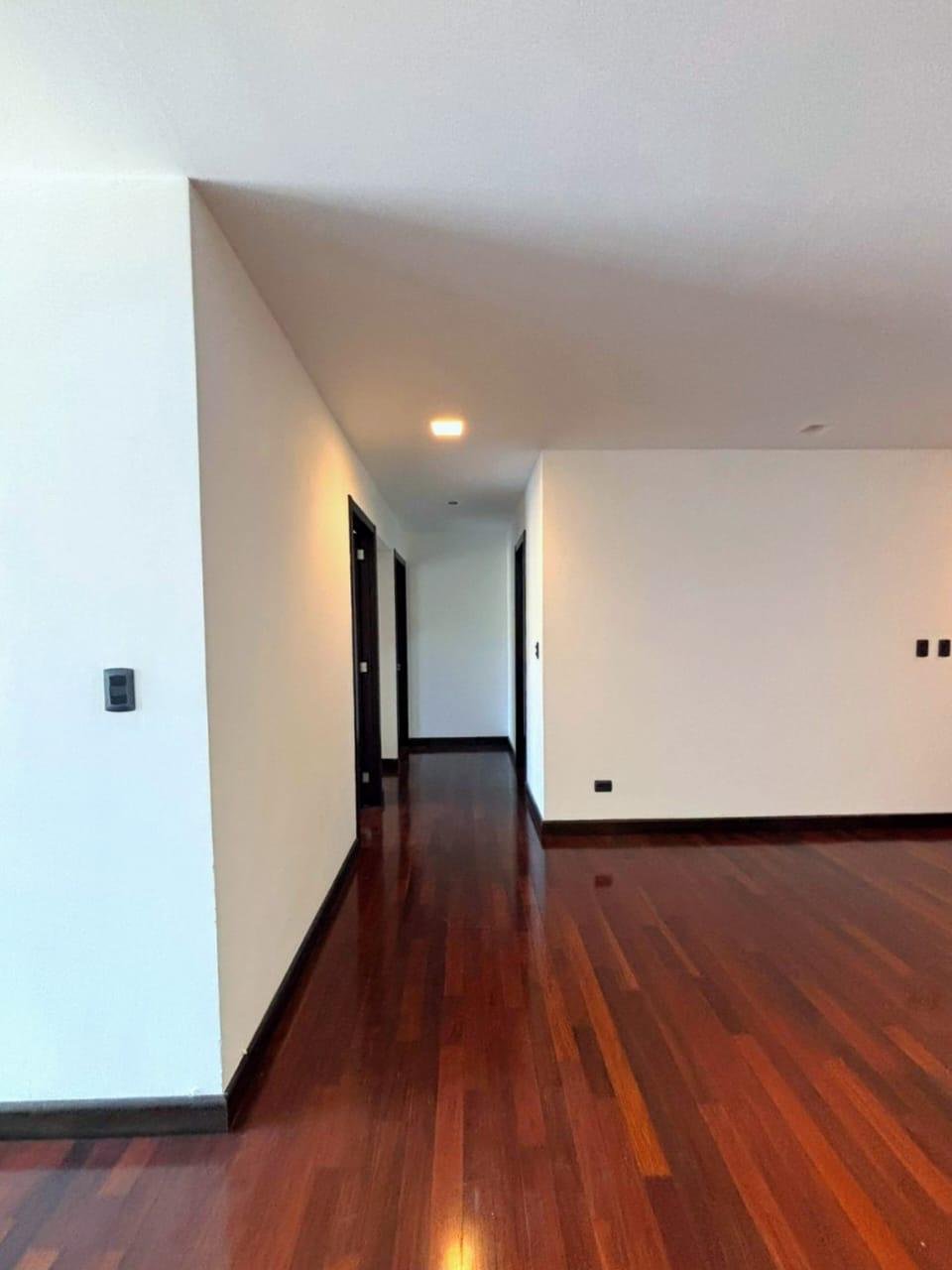 Apartamento en Vista Hermosa 1 zona 15 – 2 habitaciones - Miniatura 5