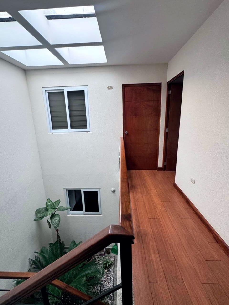 Venta de casa con jardin en KM 16.5 CAES – 3 habitaciones - Image 4