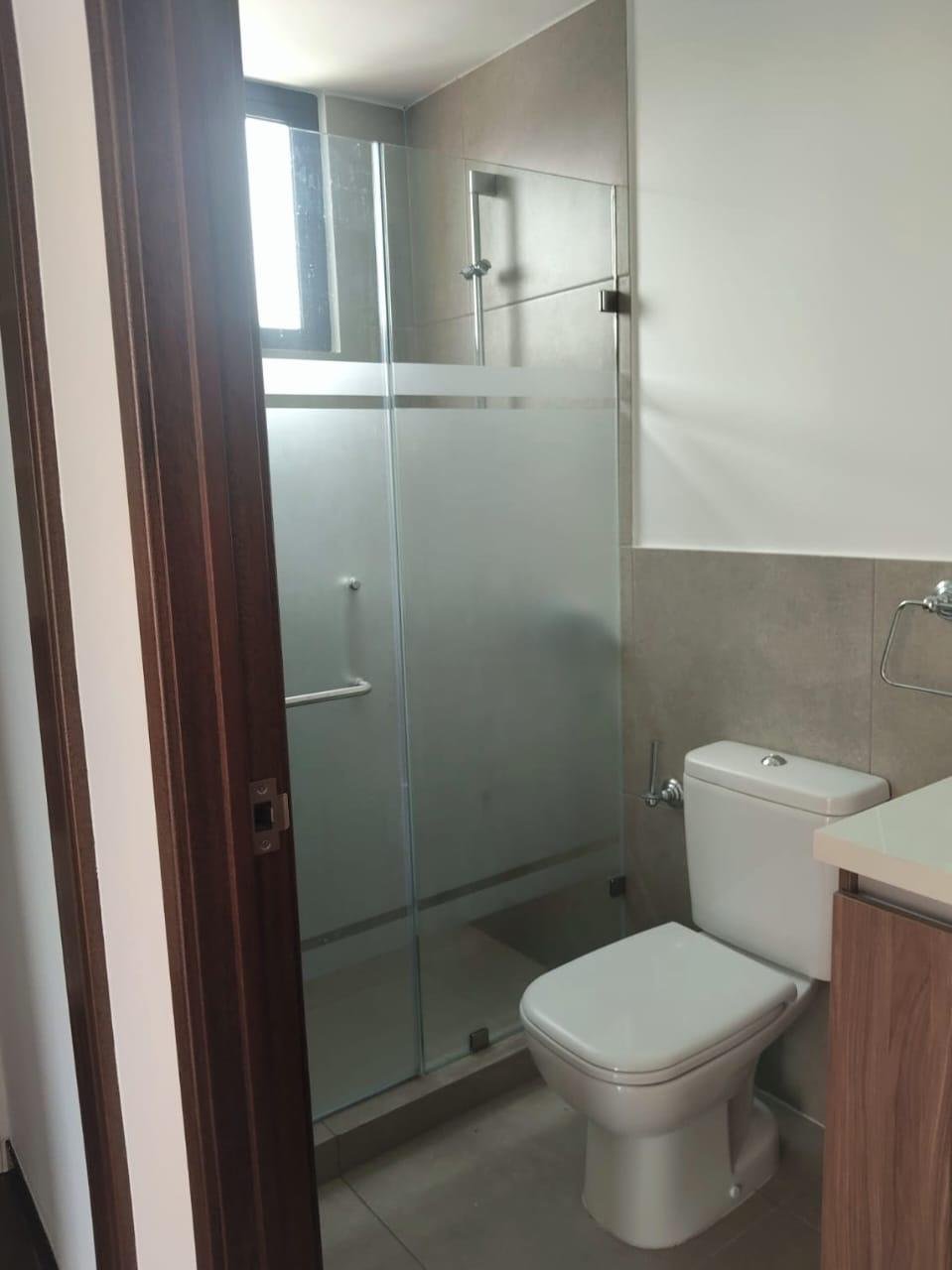 Apartamento en venta en nivel alto en zona 10 -2 habitaciones - Miniatura 7
