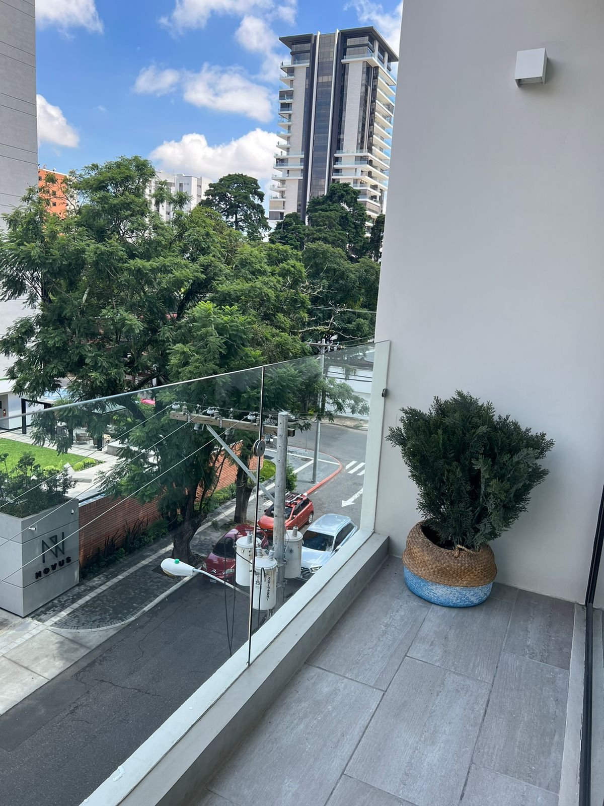 Renta de apartamento amueblado en zona 14 – 2 habitaciones – Unio
