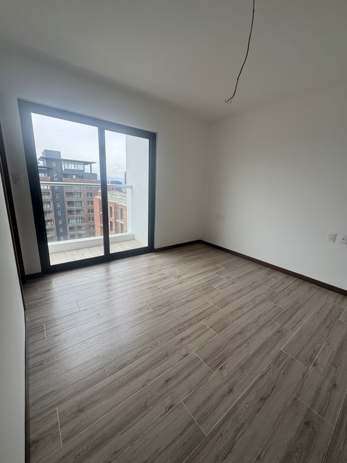 Apartamento para inversión  en zona 10 – 3 habitaciones – Neo 2