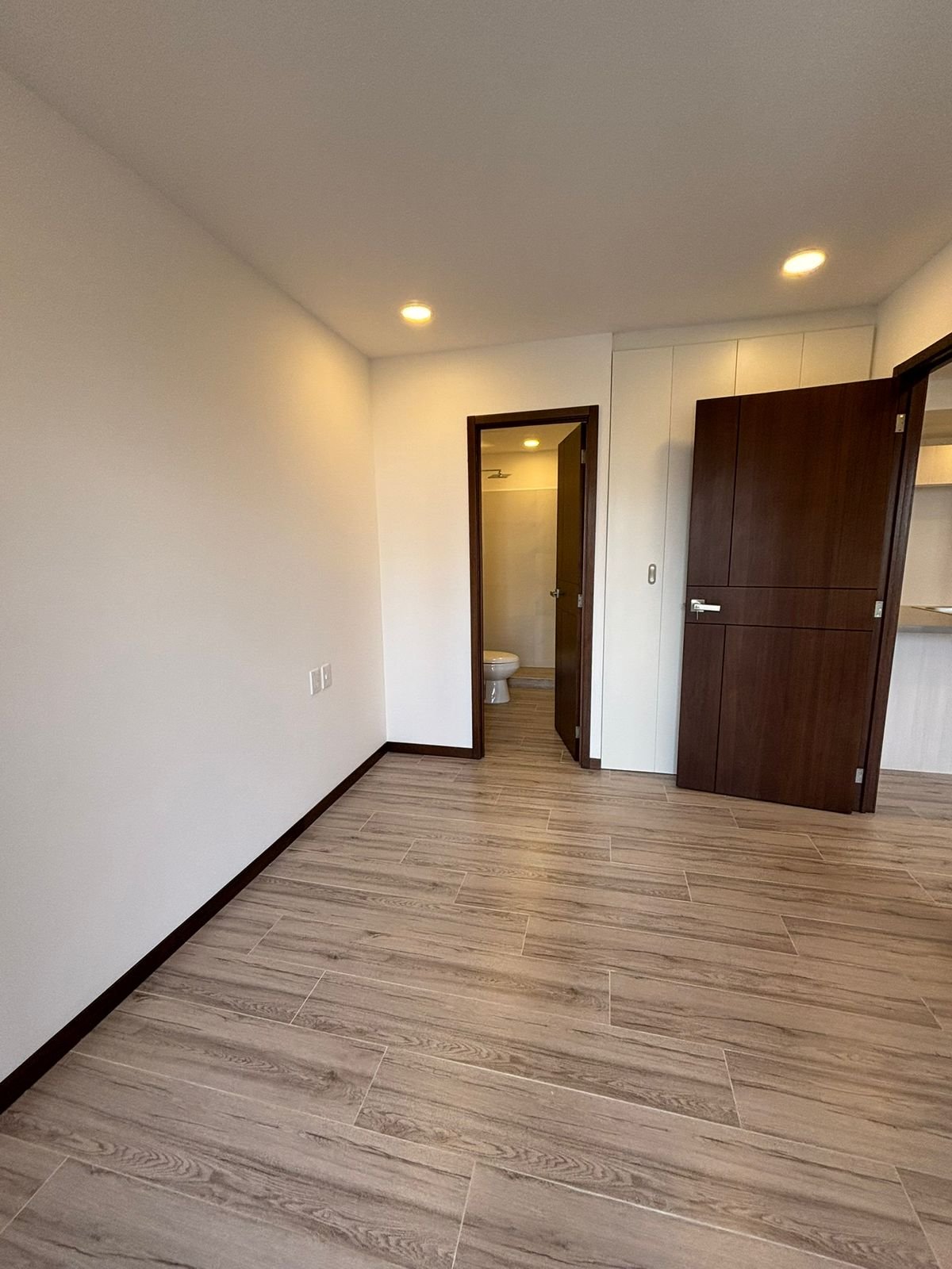 Venta de apartamento para inversión -2 habitaciones – zona 10 – Neo 2