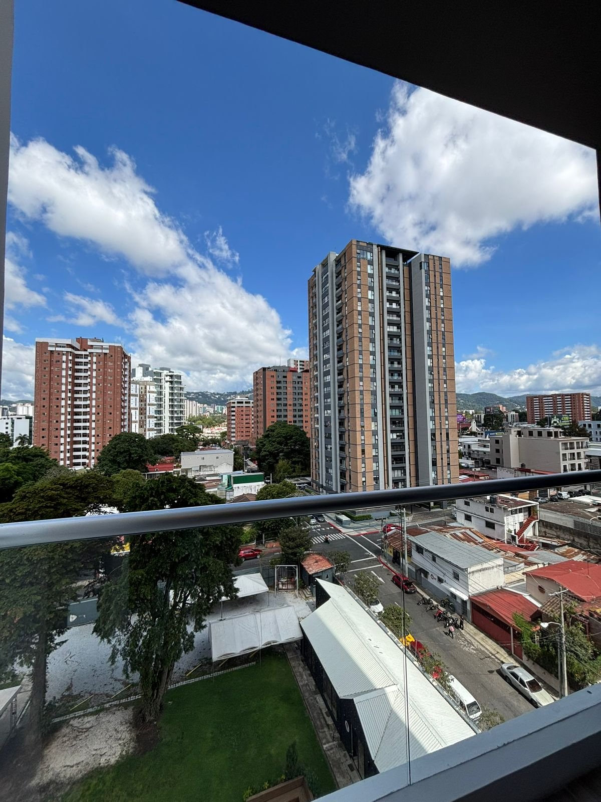 Venta de apartamento para inversión -2 habitaciones – zona 10 – Neo 2