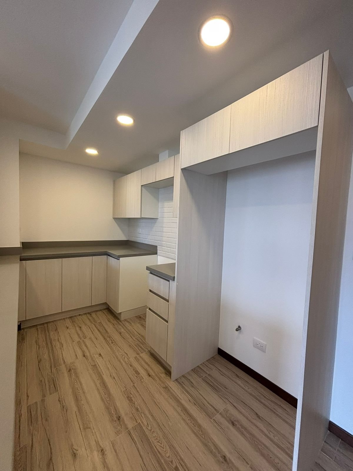 Venta de apartamento para inversión -2 habitaciones – zona 10 – Neo 2