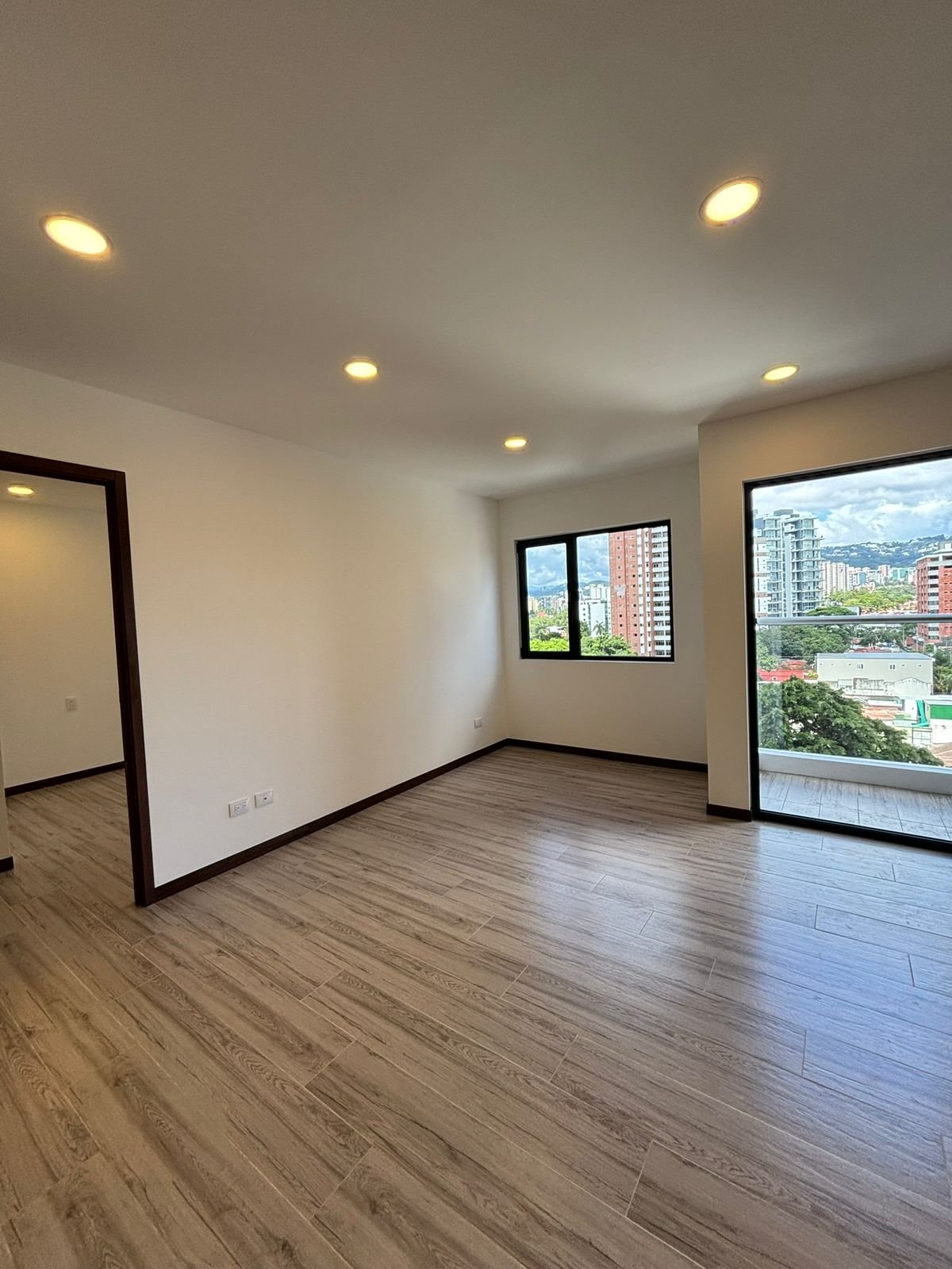 Venta de apartamento para inversión -2 habitaciones – zona 10 – Neo 2