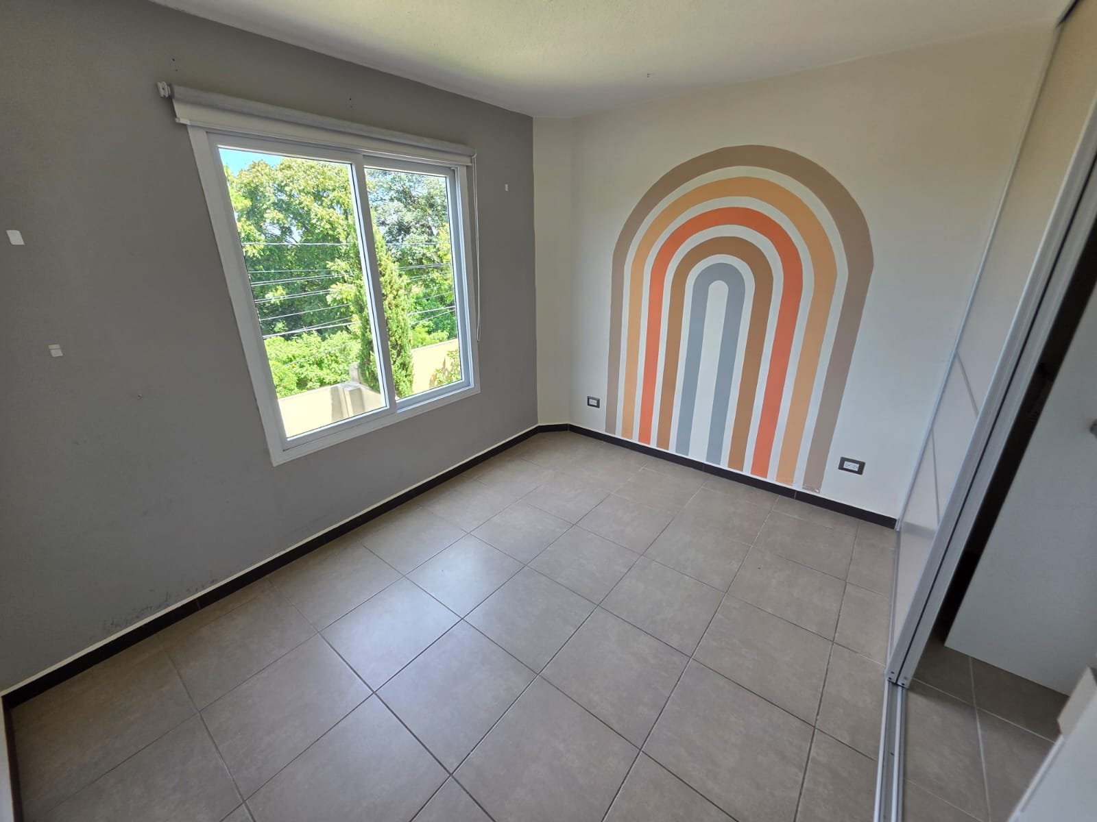 Casa en renta en Cumbres de la Arboleda – 4 habitaciones