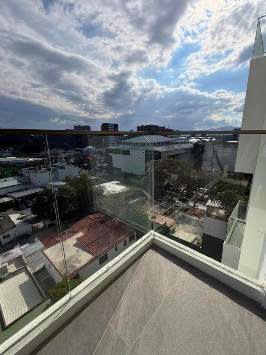Renta de apartamento en Atarah zona 10 – 3 habitaciones