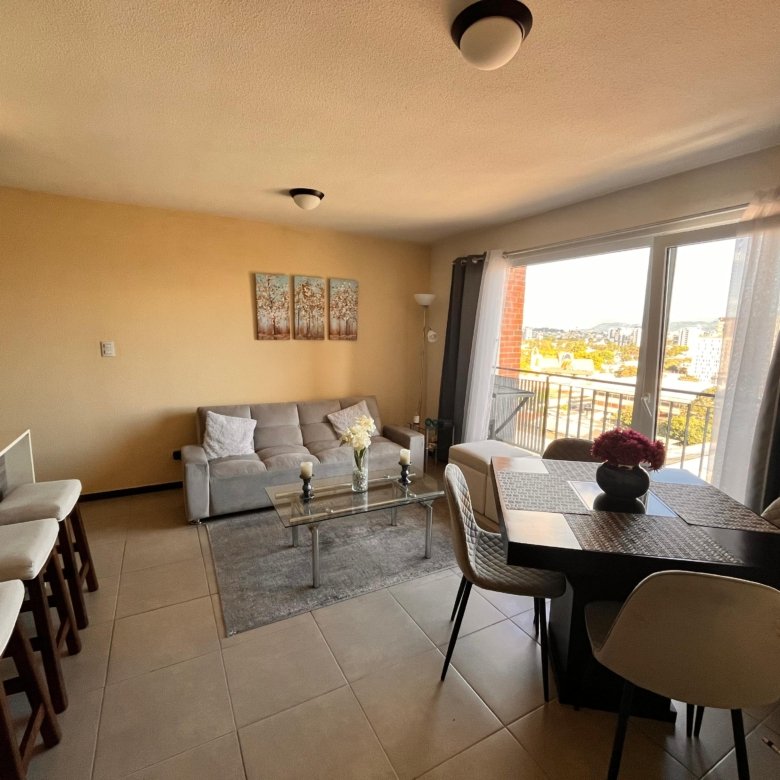 Rento apartamento Amueblado 3 habitaciones en Parque Once