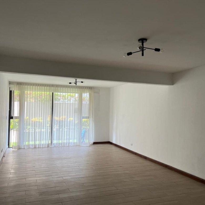 Apartamento en Alquiler Edificio Villa Real