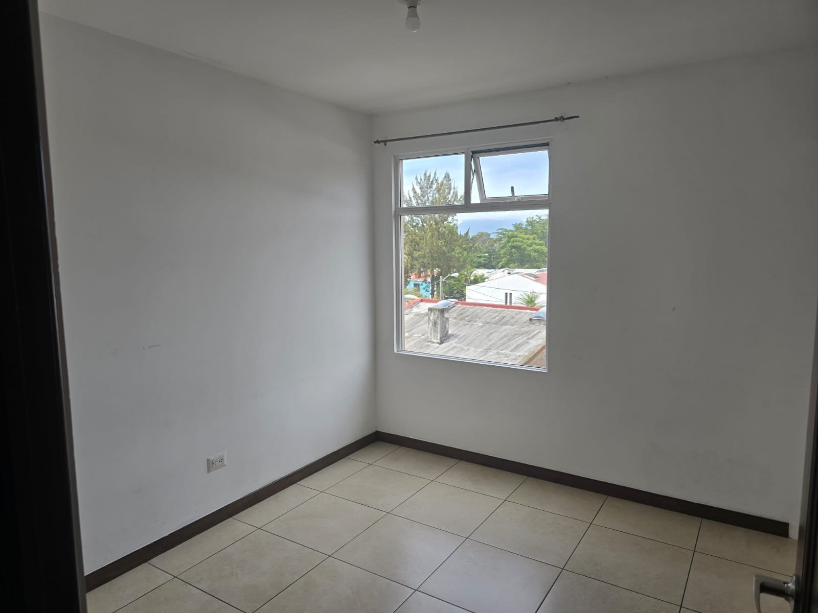 Rento apartamento en Santa María Las Charcas nivel 3 Rento apartamento en Santa María Las Charcas nivel 3 en Santa María Las Charcas Zona11
