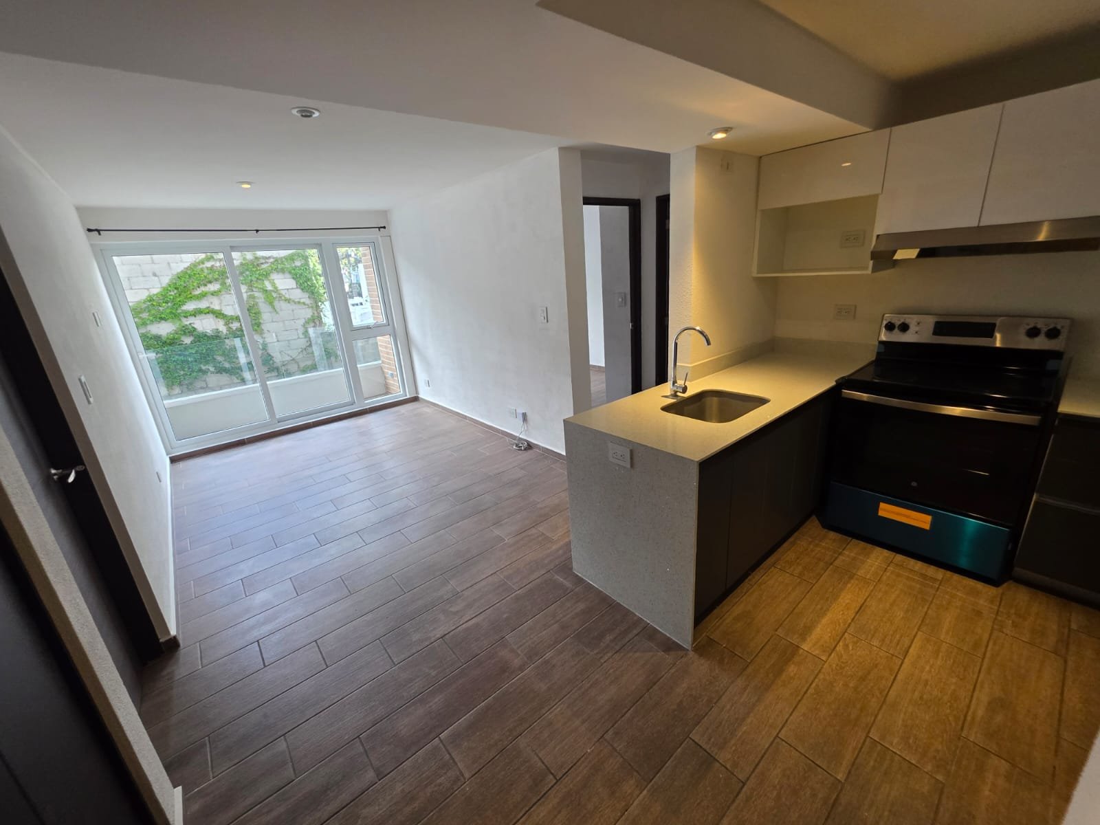 Apartamento en renta en Parque Mateo zona 7 Apartamento en renta en Parque Mateo zona 7
