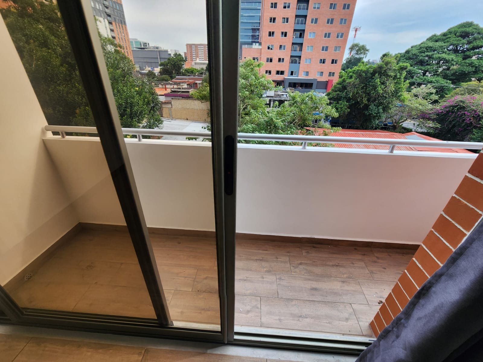 Apartamento en Renta en Zona 10