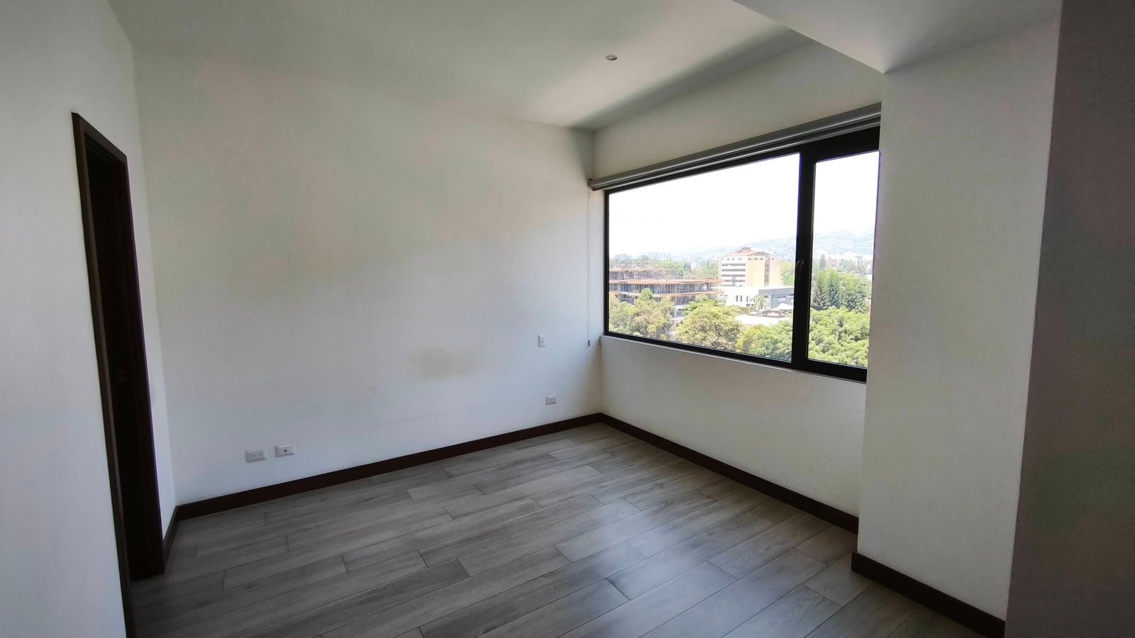 Apartamento en renta – 3 habitaciones Edificio NOVUS zona 14 – Novus