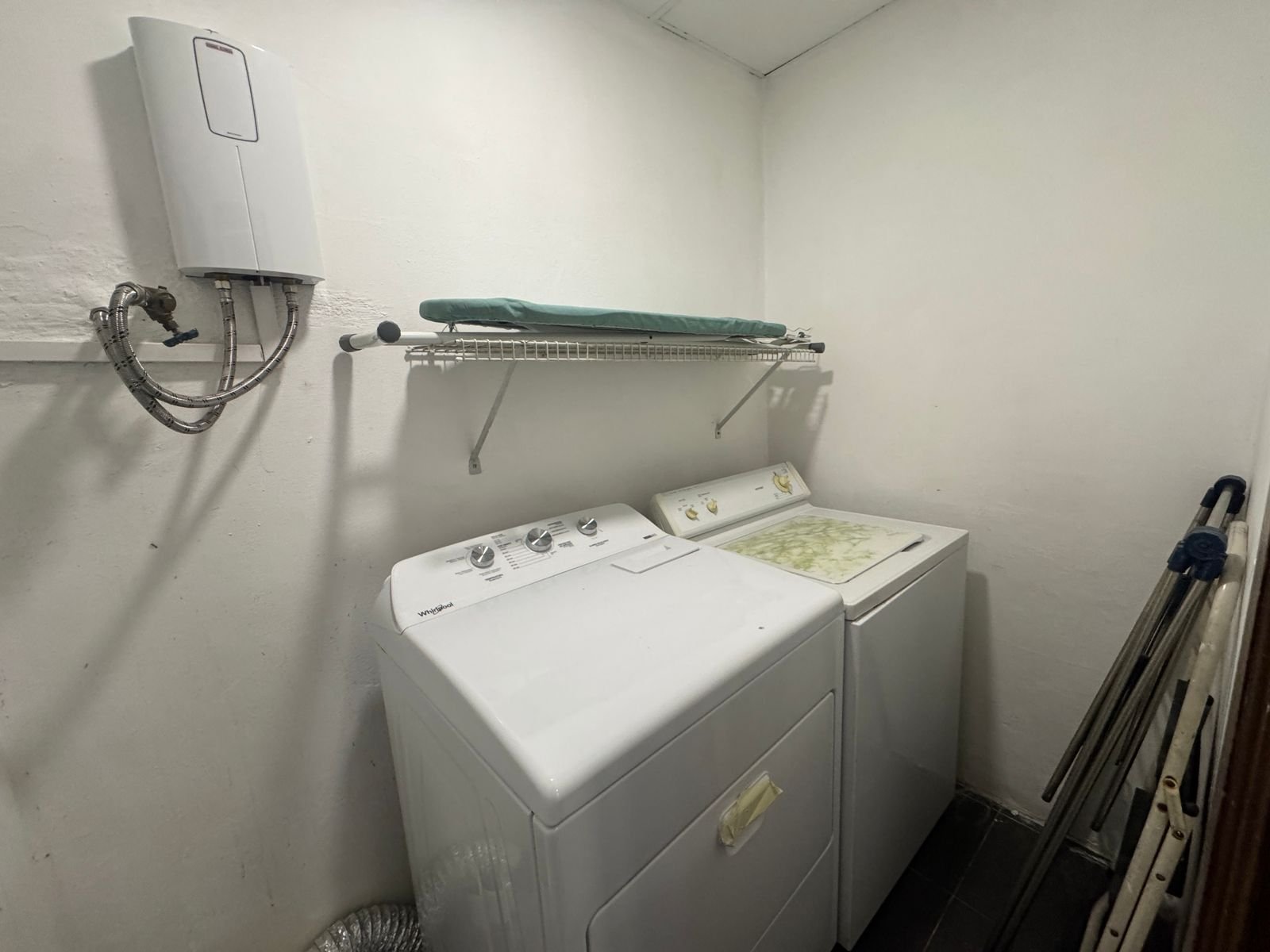 Apartamento amueblado en renta – Pacífica Plaza Zona 14