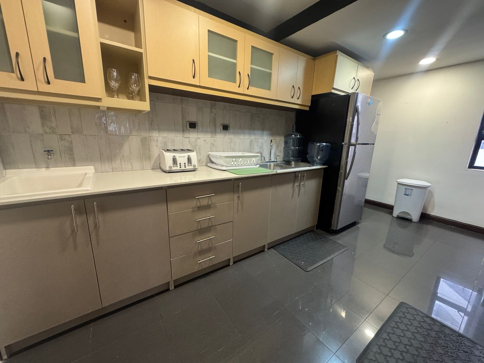Apartamento amueblado en renta – Pacífica Plaza Zona 14