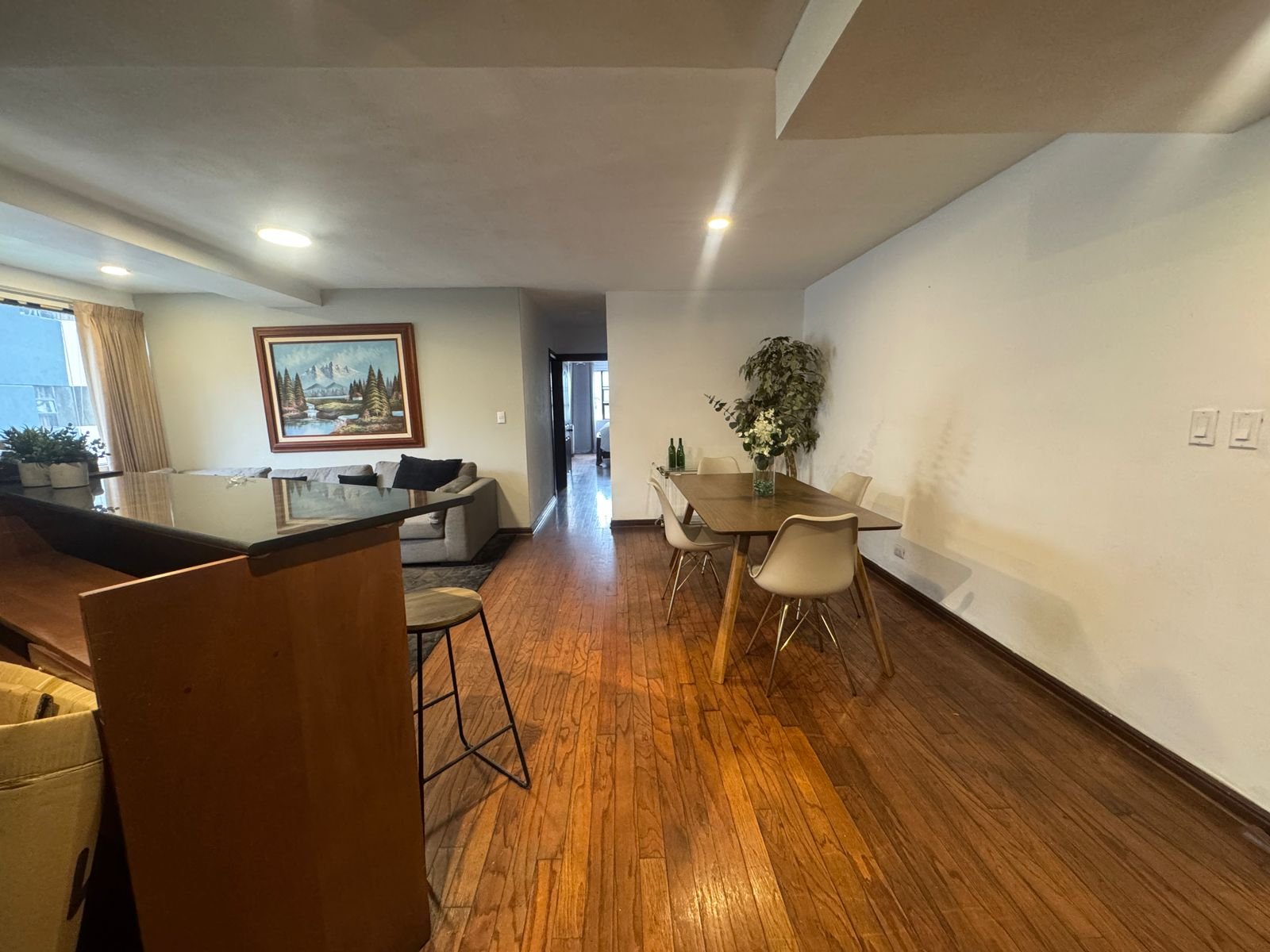 Apartamento amueblado en renta – Pacífica Plaza Zona 14