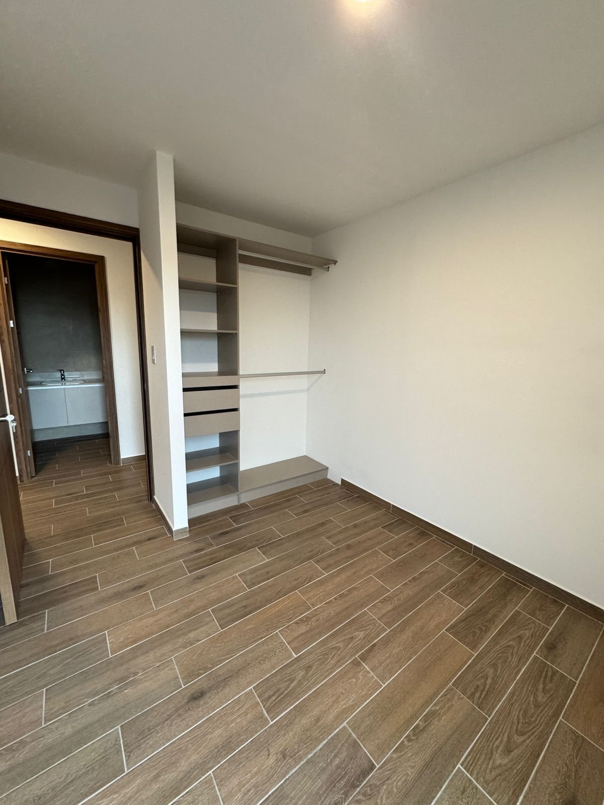 Vendo Apartamento 3 habitaciones en edificio Parque 14