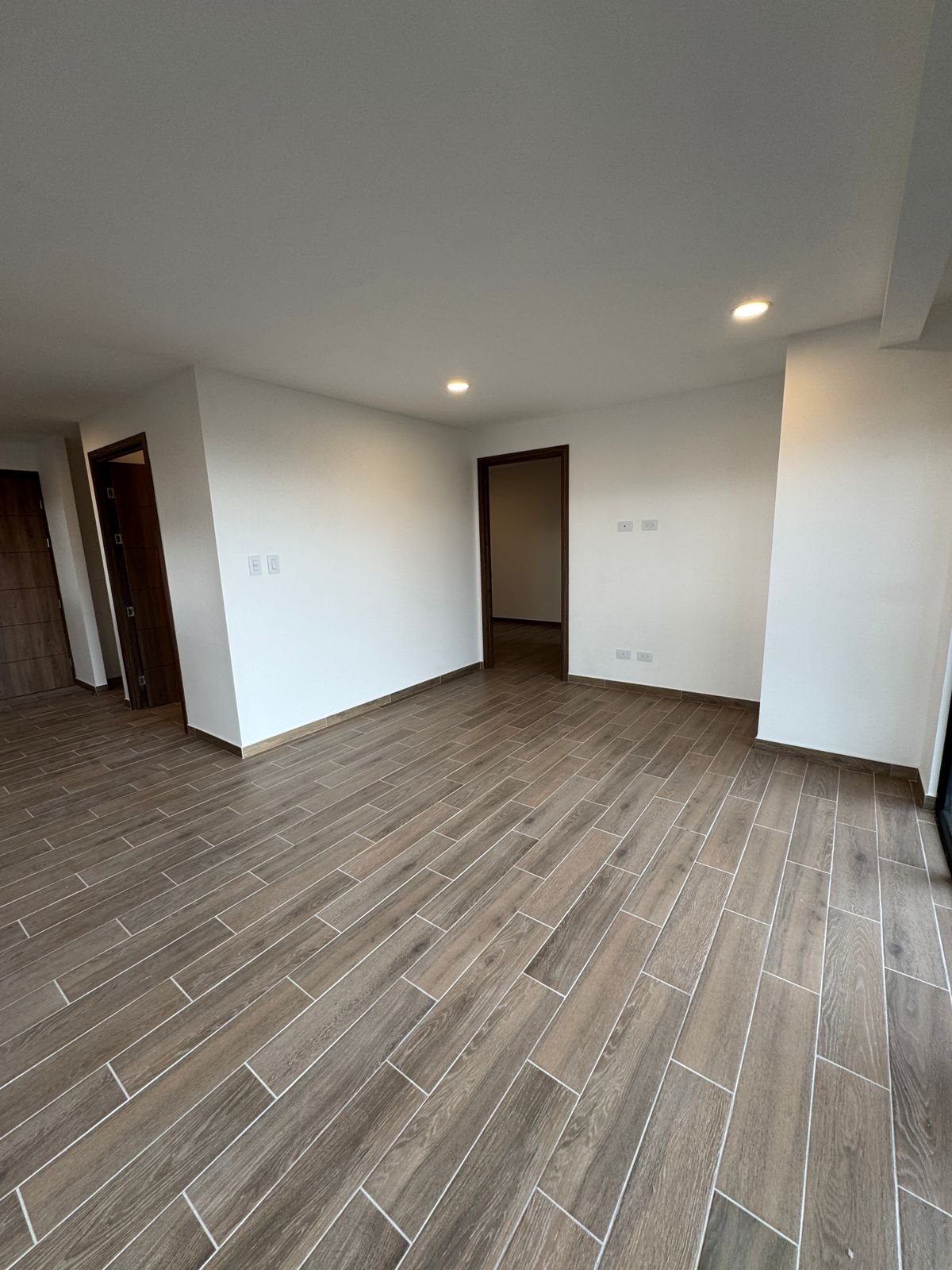 Vendo Apartamento 3 habitaciones en edificio Parque 14