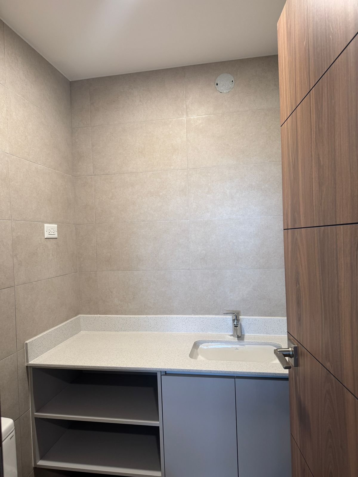 Vendo Apartamento 3 habitaciones en edificio Parque 14