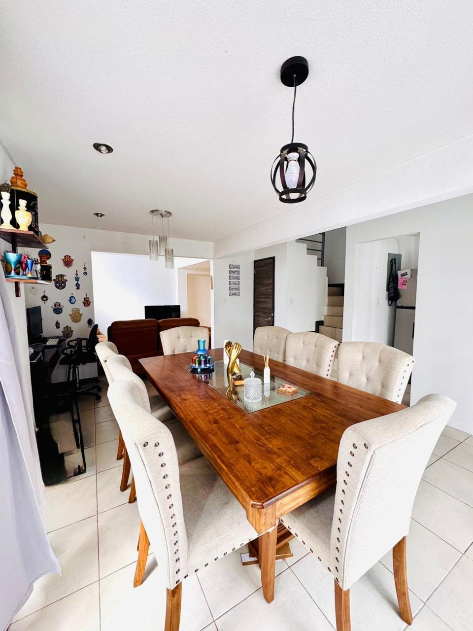 Se vende casa de 3 niveles Alika Club Residencial Km 18.5