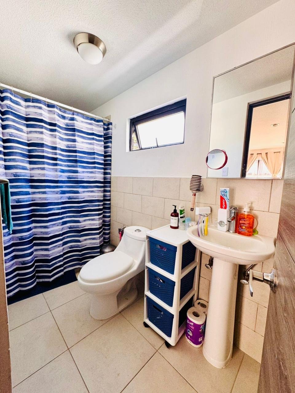 Se vende casa de 3 niveles Alika Club Residencial Km 18.5