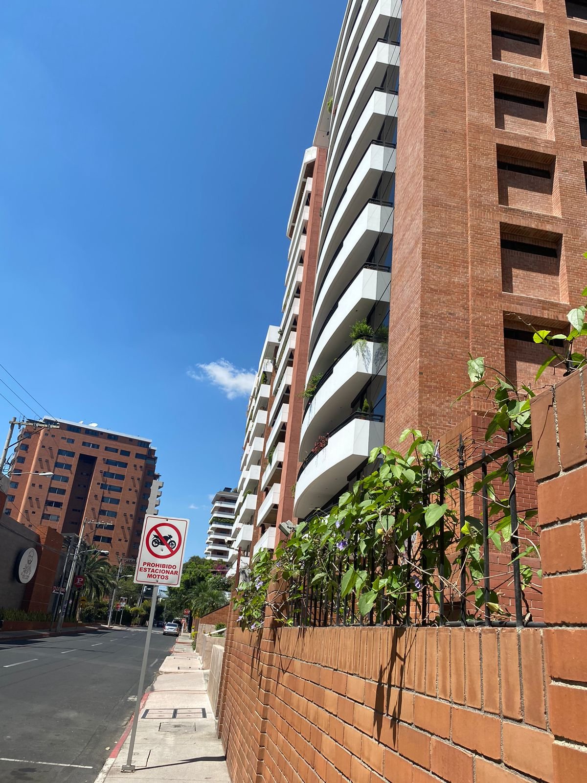 Apartamento amueblado en renta San Ignacio Zona 10