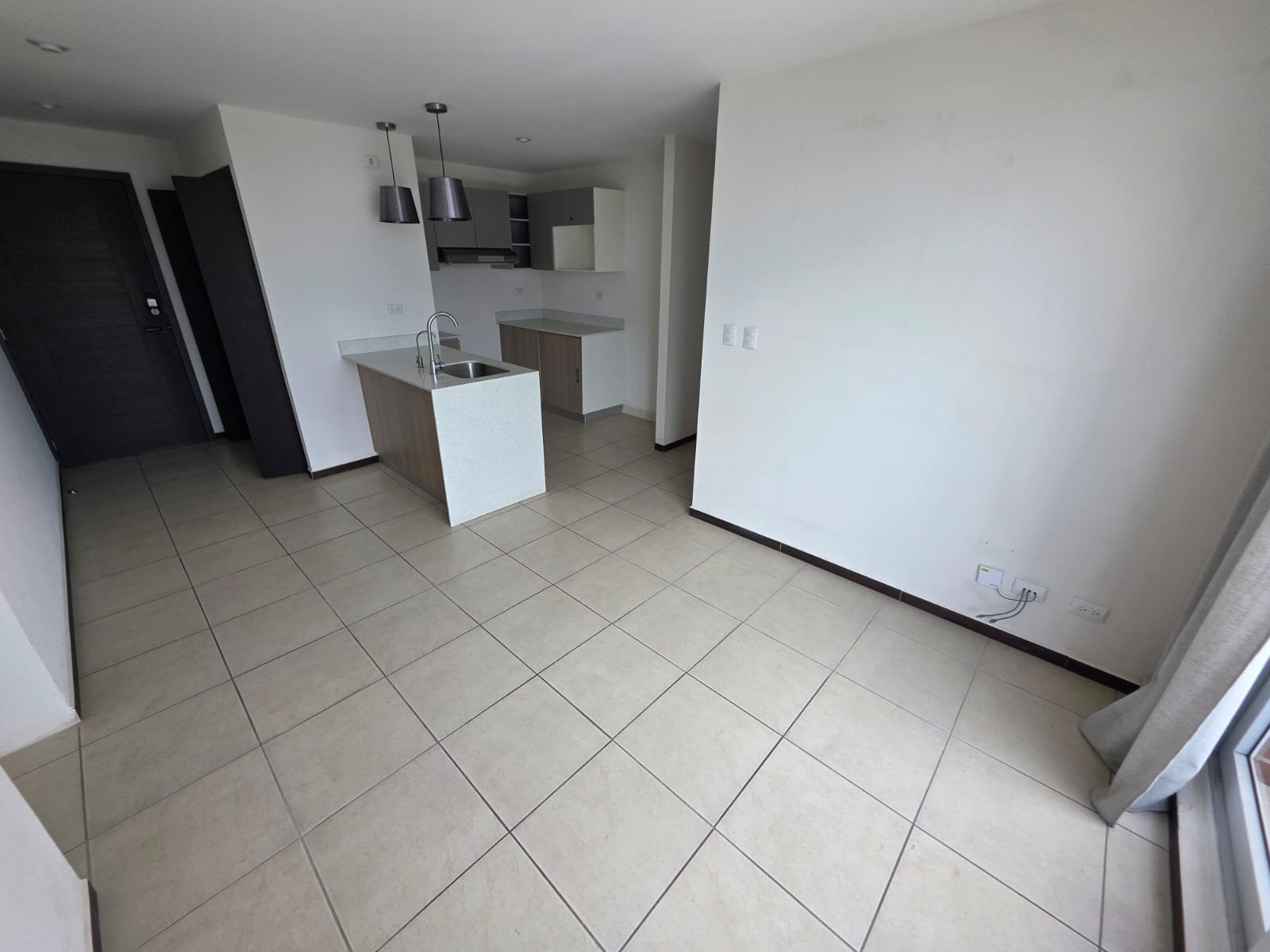 Apartamento en Renta Edificio Parque San Jorge Zona 11