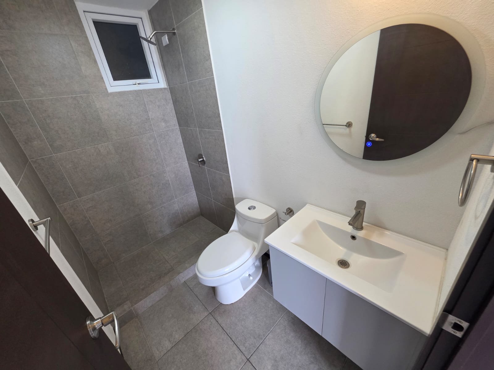 Apartamento en Renta Edificio Parque San Jorge Zona 11