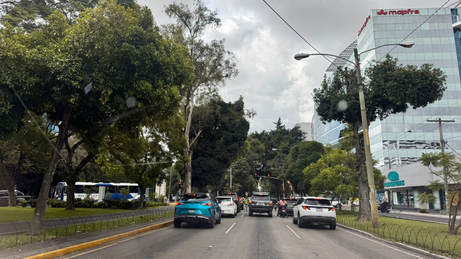 Propiedad en renta sobre avenida la Reforma zona 10