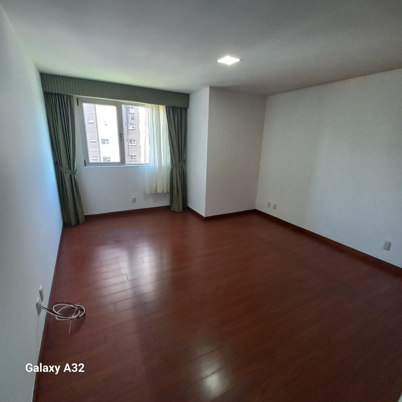 Apartamento en renta en Edificio Boticcelli, zona 15