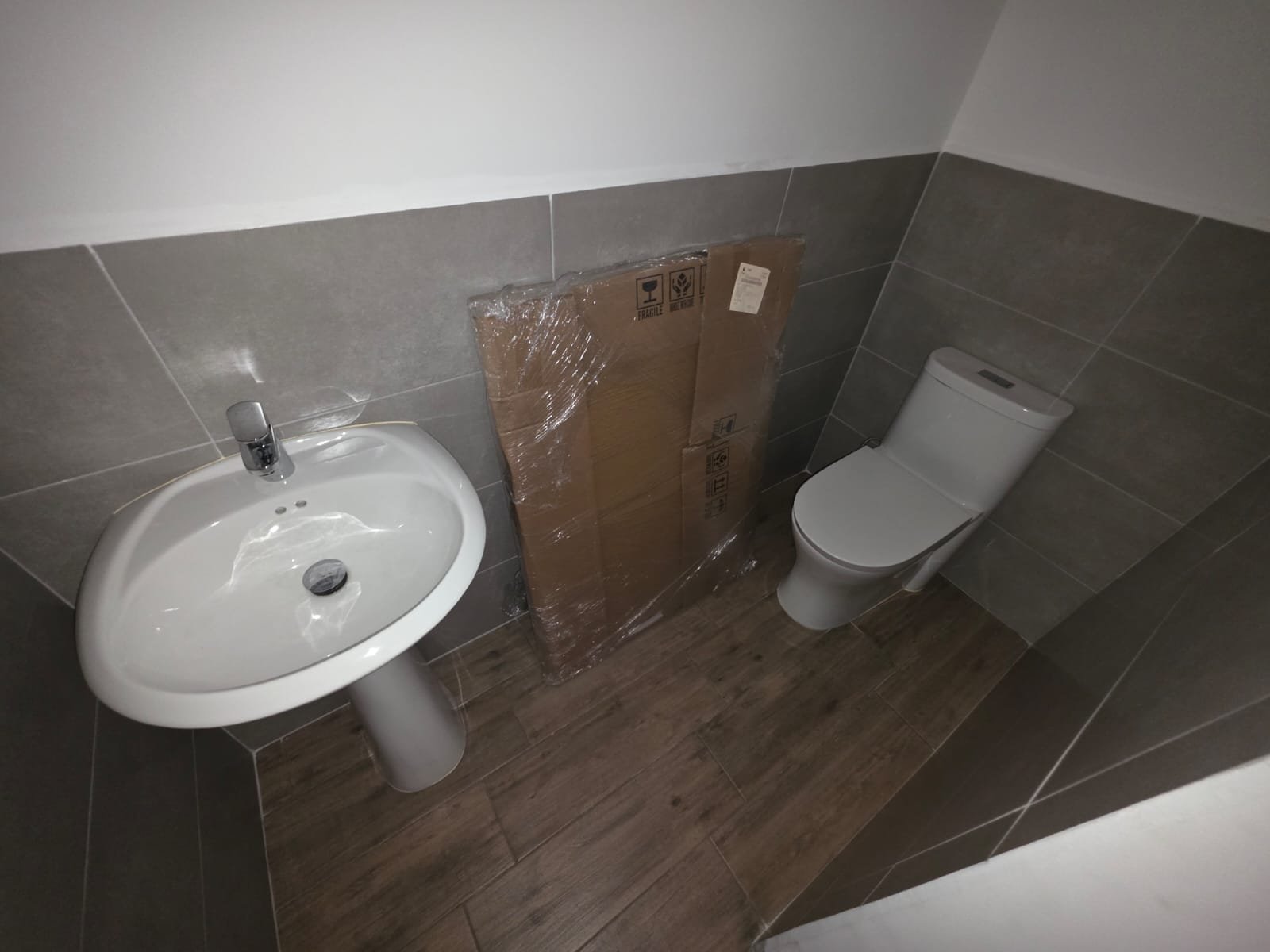 Apartamento en renta 3 hab – en Casalini Diagonal 6, zona 10