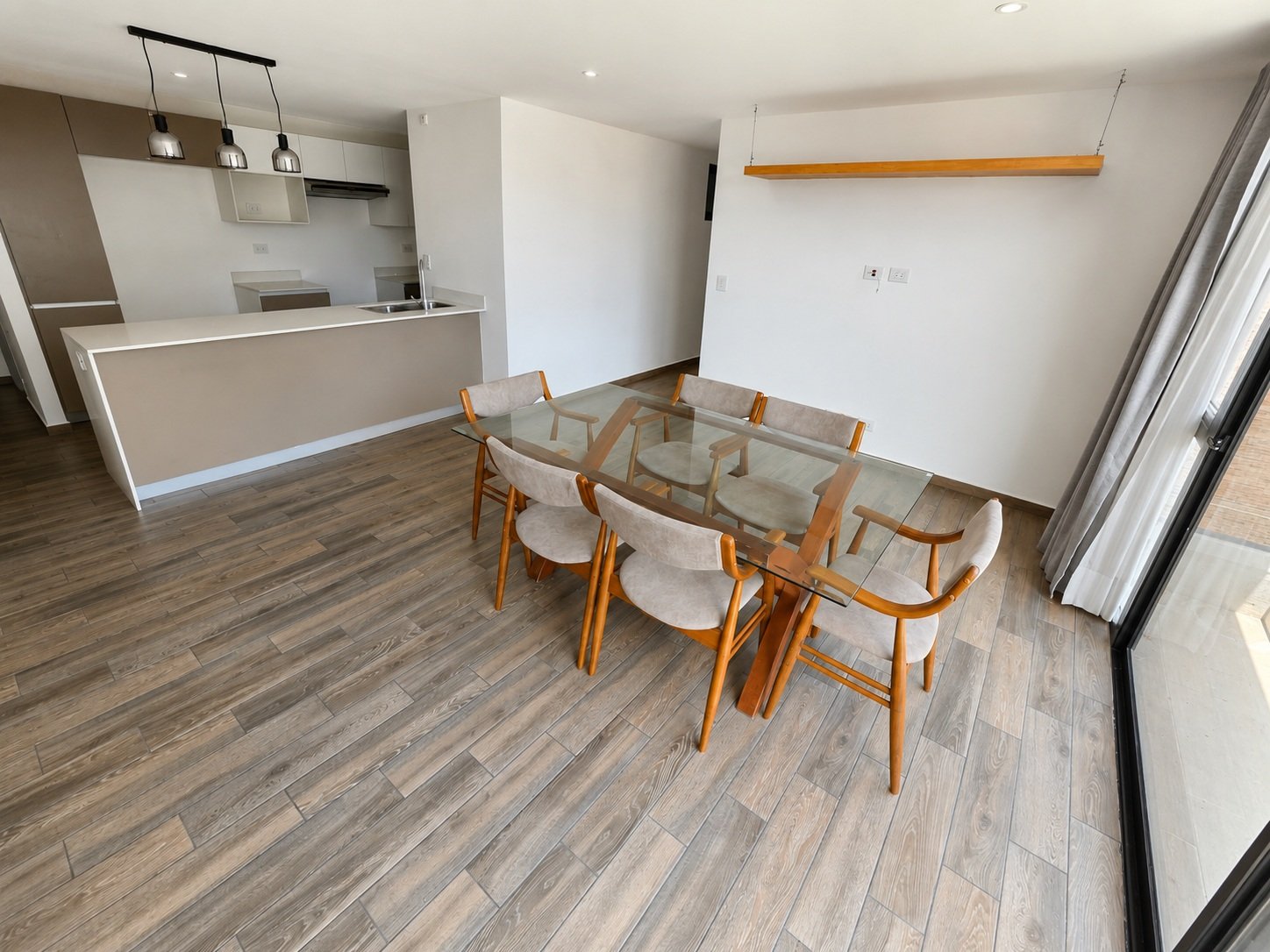 Apartamento en venta de 3 habitaciones en Parque 15, zona 15 Ref-6071 