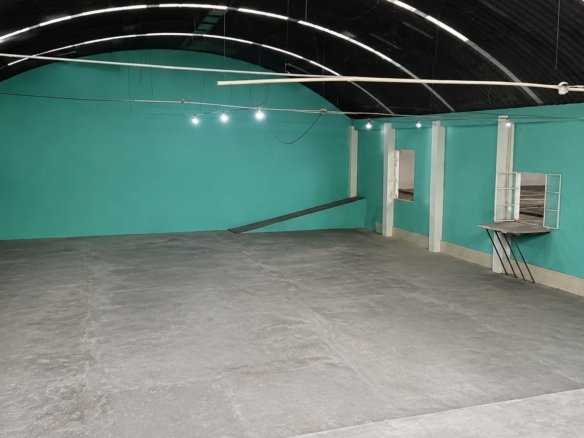 Bodega en renta en zona 2 de mixco - 1600mt2 -