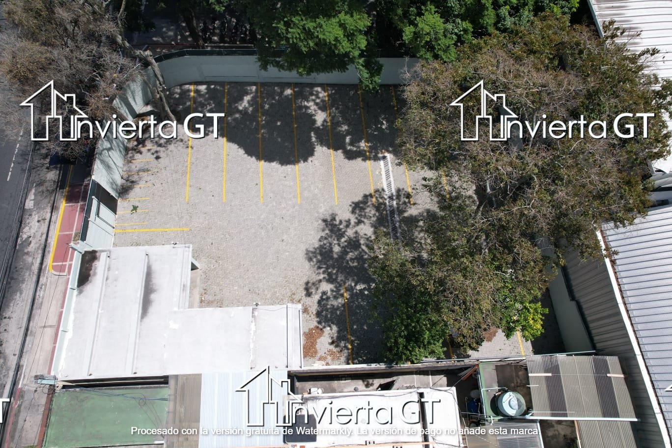 Terreno en Venta de esquina - desarrollo - inversión zona 13