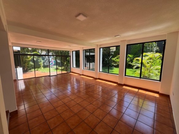 Casa en renta - La Villa