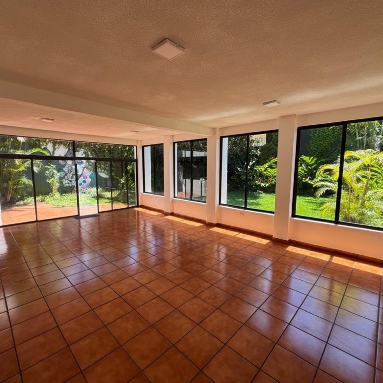 Casa en renta - La Villa
