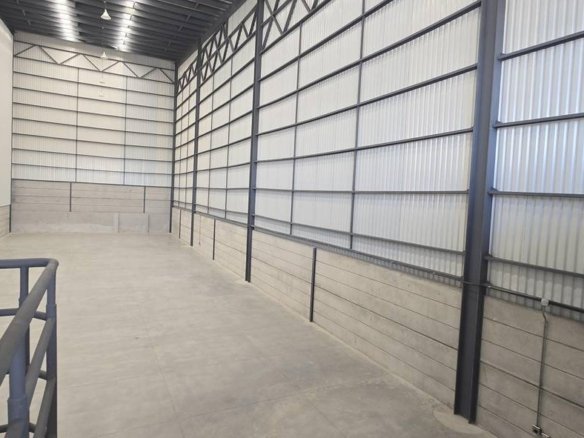 Complejo Industrial de bodegas D8 el Naranjo desde 550m²
