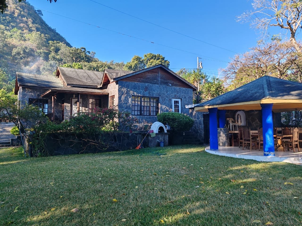 Casa en venta 4 habitaciones a cercanía de Lago de Atitlán