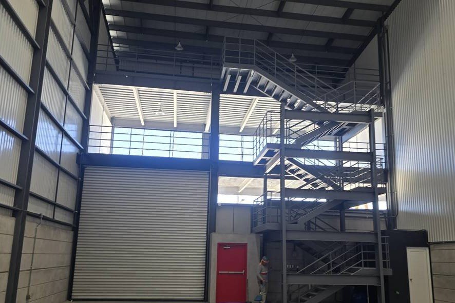 Complejo Industrial de bodegas D9  el Naranjo desde 877m²