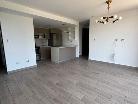 Apartamento en renta - edificio Epic zona 15 colonia trinidad