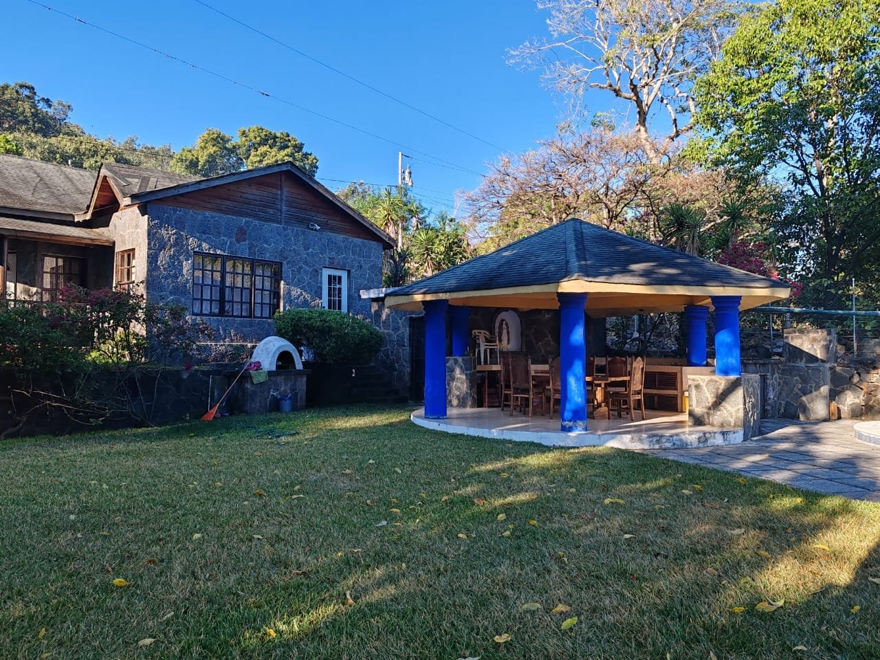 Casa en venta 4 habitaciones a cercanía de Lago de Atitlán Ref-4993