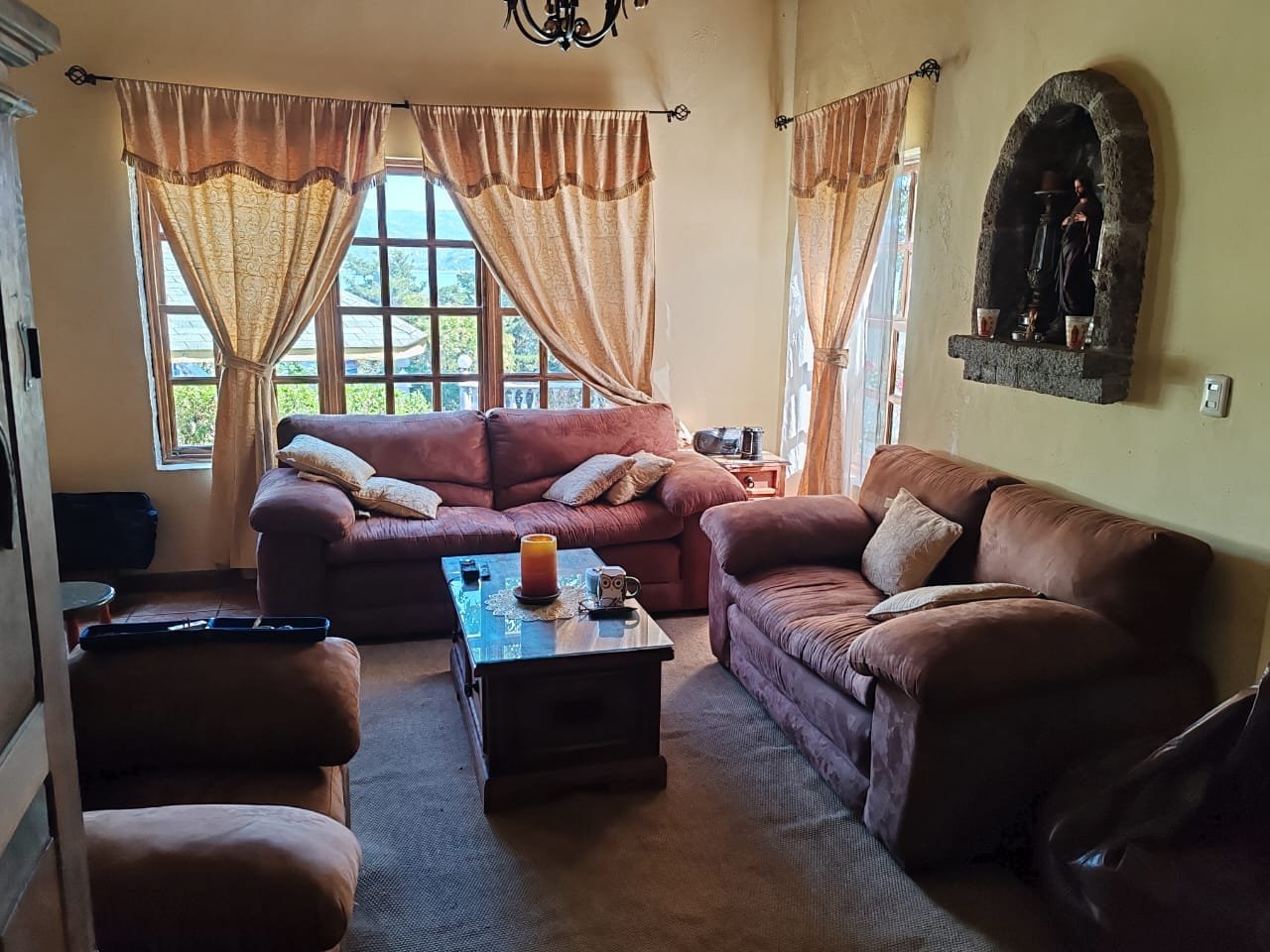 Casa en venta 4 habitaciones a cercanía de Lago de Atitlán Ref-4993