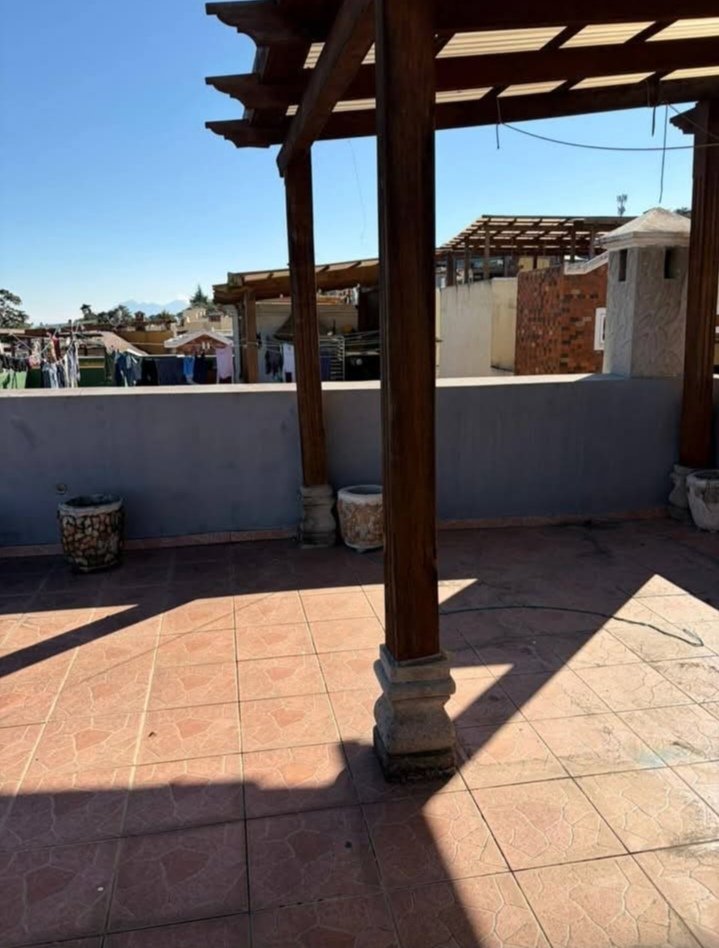 Casa en Venta de 3 habitaciones en el Encinal  3