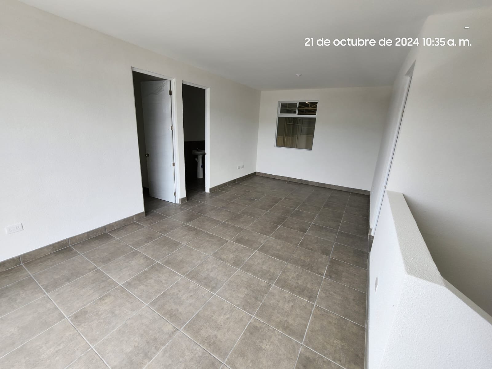 Ofibodega en Renta en Industrial Campestre, 560mt2