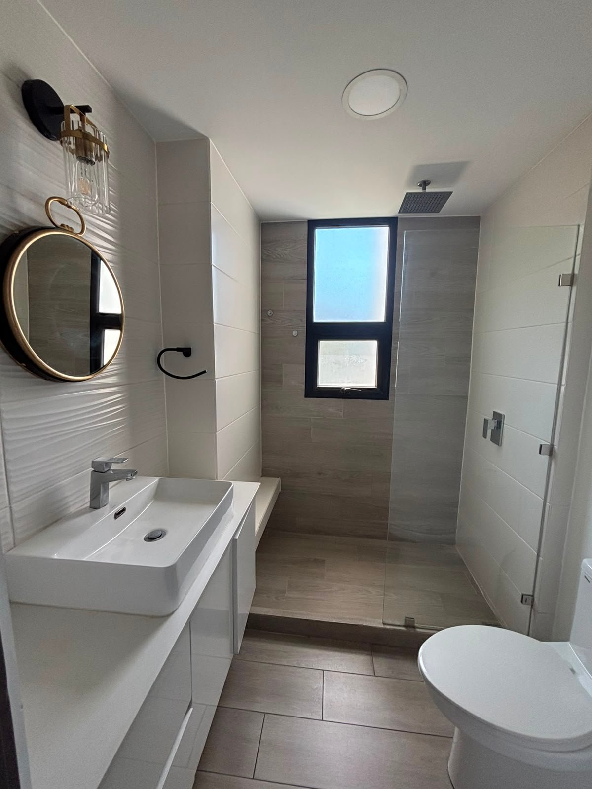 Apartamento en renta – edificio Epic zona 15 colonia trinidad