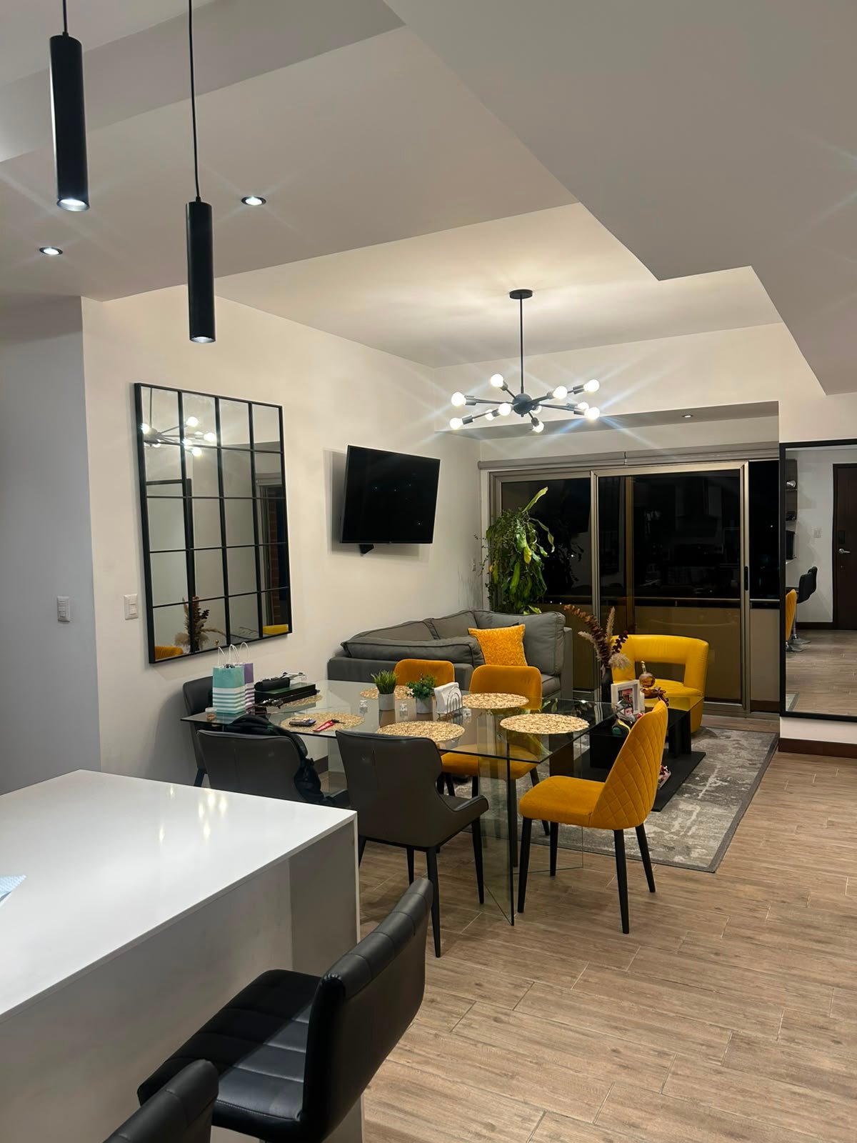 Apartamento en venta en Zona nivel alto, 10, 3 habitaciones