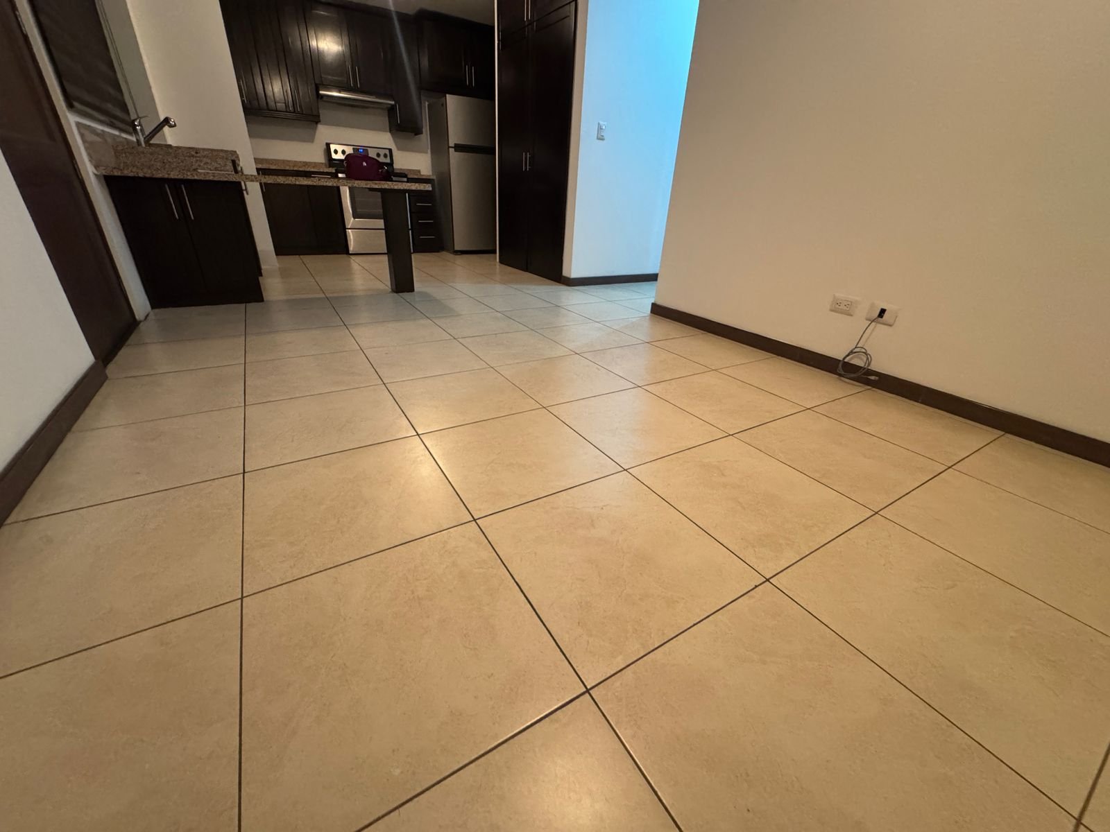 Rento apartamento en Santa María Las Charcas - Image 3