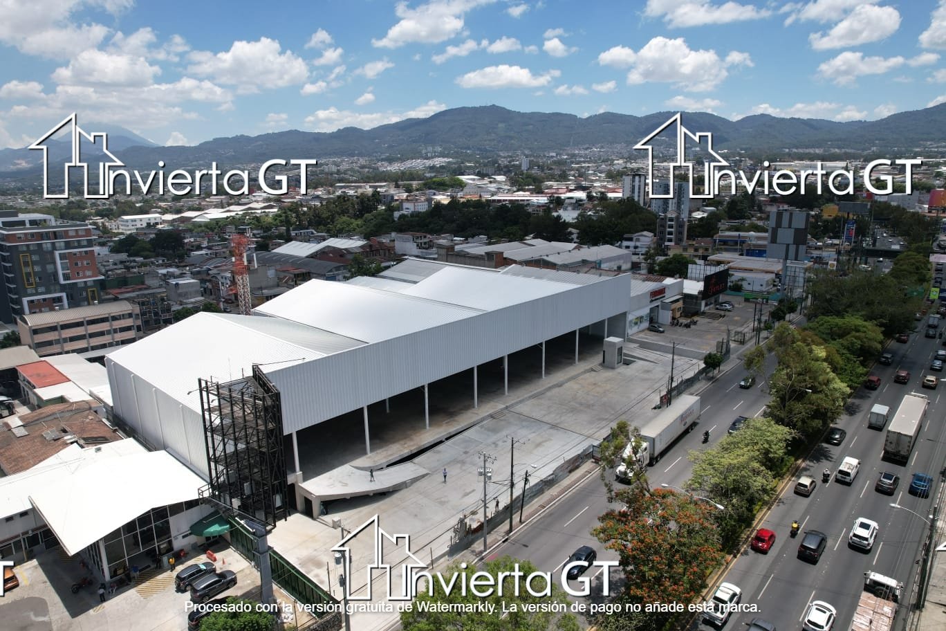 Bodega comercial en renta sobre calzada Roosevelt zona 11 – ref-6098
