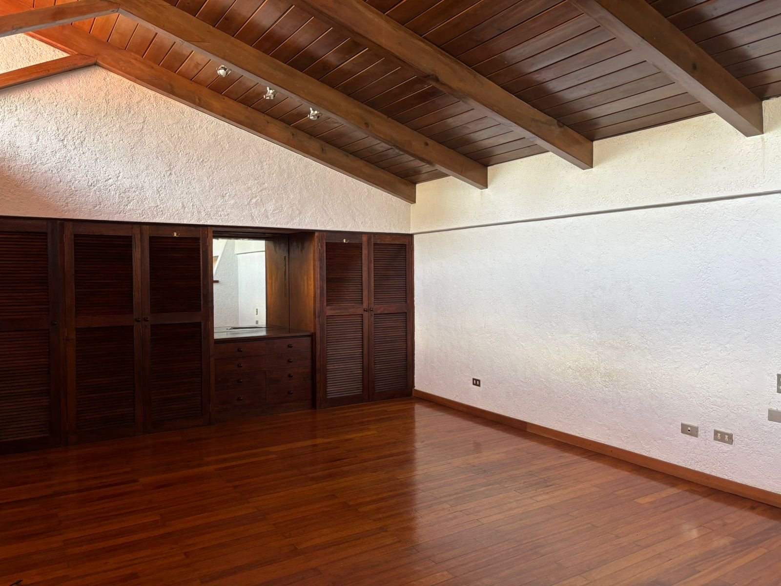 Apartamento en venta en zona 15 vista hermosa 1 Ref-6101
