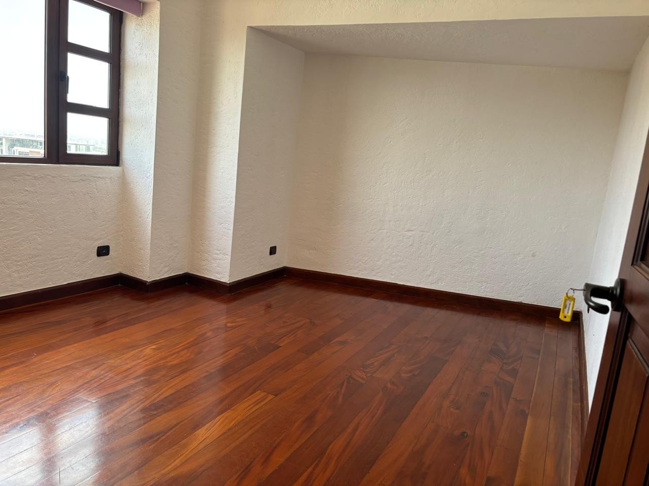 Apartamento en renta en Vista Hermosa 1, Zona 15 Ref-6102